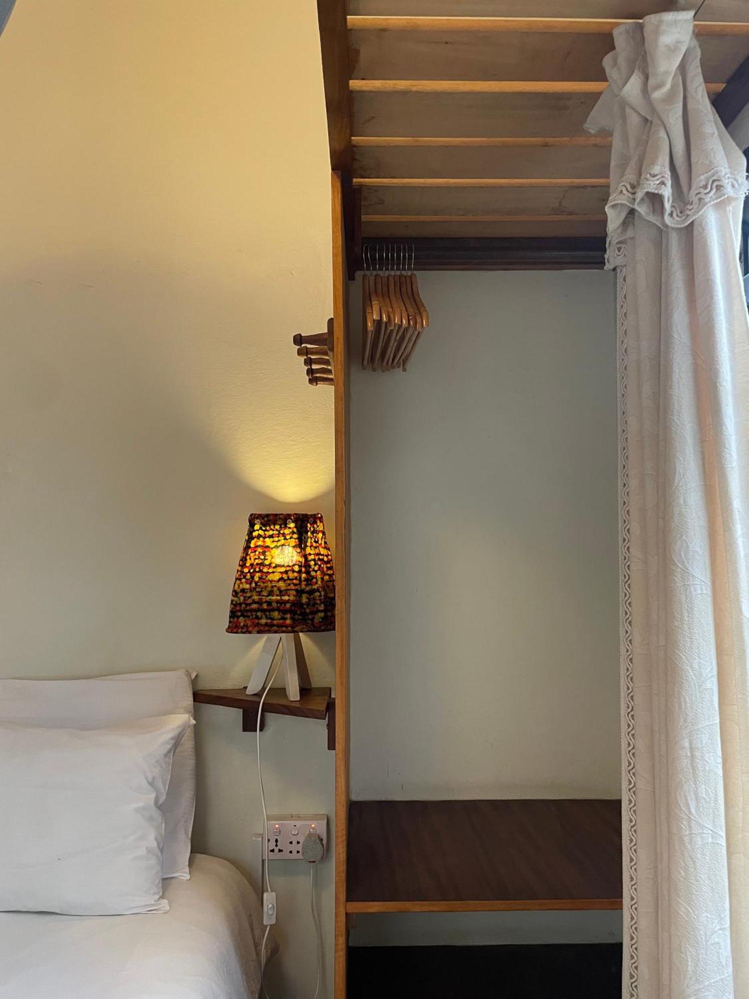 Hechtech House Apartment Accra Bagian luar foto